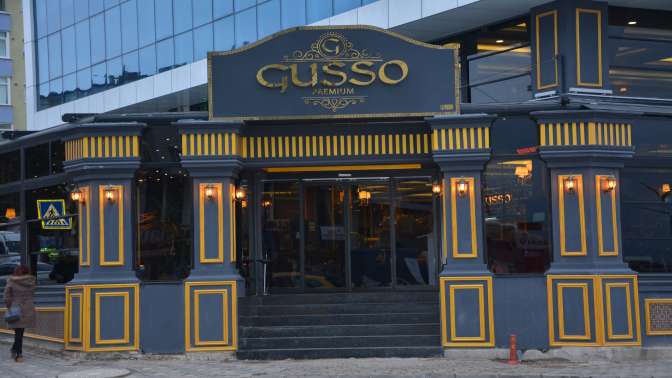 Gusso Premium Cafe & Restaurant dış cephe
